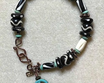 Men’s Copper Giant // Mens Black Beaded Bracelet // Wood Beads // Peace Sign  // Gift for Him // Turquoise Jewelry