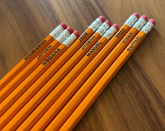 PERSONALIZED PENCILS - school pencils - teacher pencils - funny quotes pencils - wedding favour pencils - golf tournament pencil -