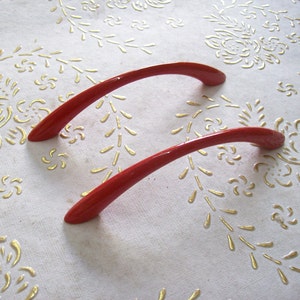 Italy Brass handles in high quality. polished red handles. iron red lacquered. iron red handle. length mm.115. hole spacing. mm.96.art.553