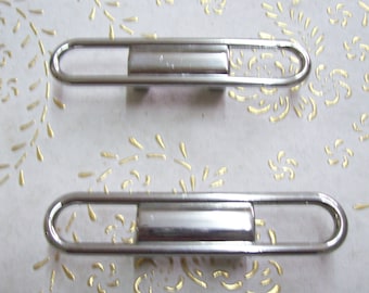 Vintage Italy ancient handle antique brass furniture in high quality.Brass polished chrome.brass drawer pull.Base mm 105.holes mm.32.art.625