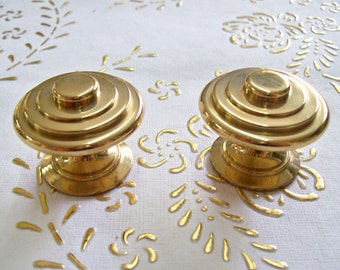 Italië Messing knoppen in hoge kwaliteit. messing gepolijste knop. glanzende messing lade knop.gedraaid messing. Diameter mm. 35.price voor 1 knob.art.58