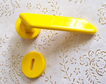 Vintage Italy Yellow handle of very high quality. Yellow  handles. Italian Designer.Yellow plastic handles. Handles for  furniture. Art.1160