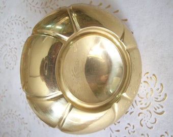 Vintage Italien Türknopf aus poliertem Messinggold von sehr hoher Qualität. Sehr große Tür Knob.Italian Designer.Brass Tür Knob.mm.110. Art.1186