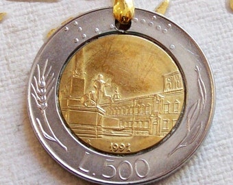 Vintage Italy 1991 500 lire Coin Pendant. Quirinale. Presidential Palace. Female.Freedom.art..mm.25. 30th birthday,30th anniversary