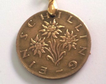 Vintage Austria 1991 Coin Pendant 1 shilling. Luky Flower edelweiss. Diam22. Gift. 31th Anniversary, 31th Birthday. Art 825