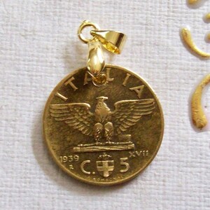Vintage 1939 coin pendant Italy 5 cents &quot;Eaglet&quot; copper coin. Kingdom of Italy, King Vittorio Emanuele III.art.252.mm.19,5. 82th birthday
