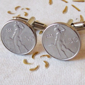Vintage Italian 1993 Coin Cufflinks Mens.Vulcan, god of fire.Set of 2 Genuine 1993 50 Lire Coins. 28th Birthday. Diam. Coin mm. 16,55.art 69