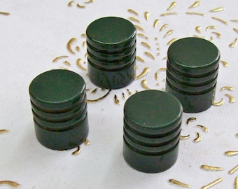 Italy Brass knobs in high quality. brass knob green lacquered.greenknob.Diam. mm.18, base mm. 18, total height knob mm.20. art. 166
