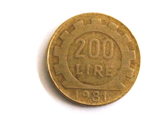 希少1981年 イタリア 200リラ 硬貨