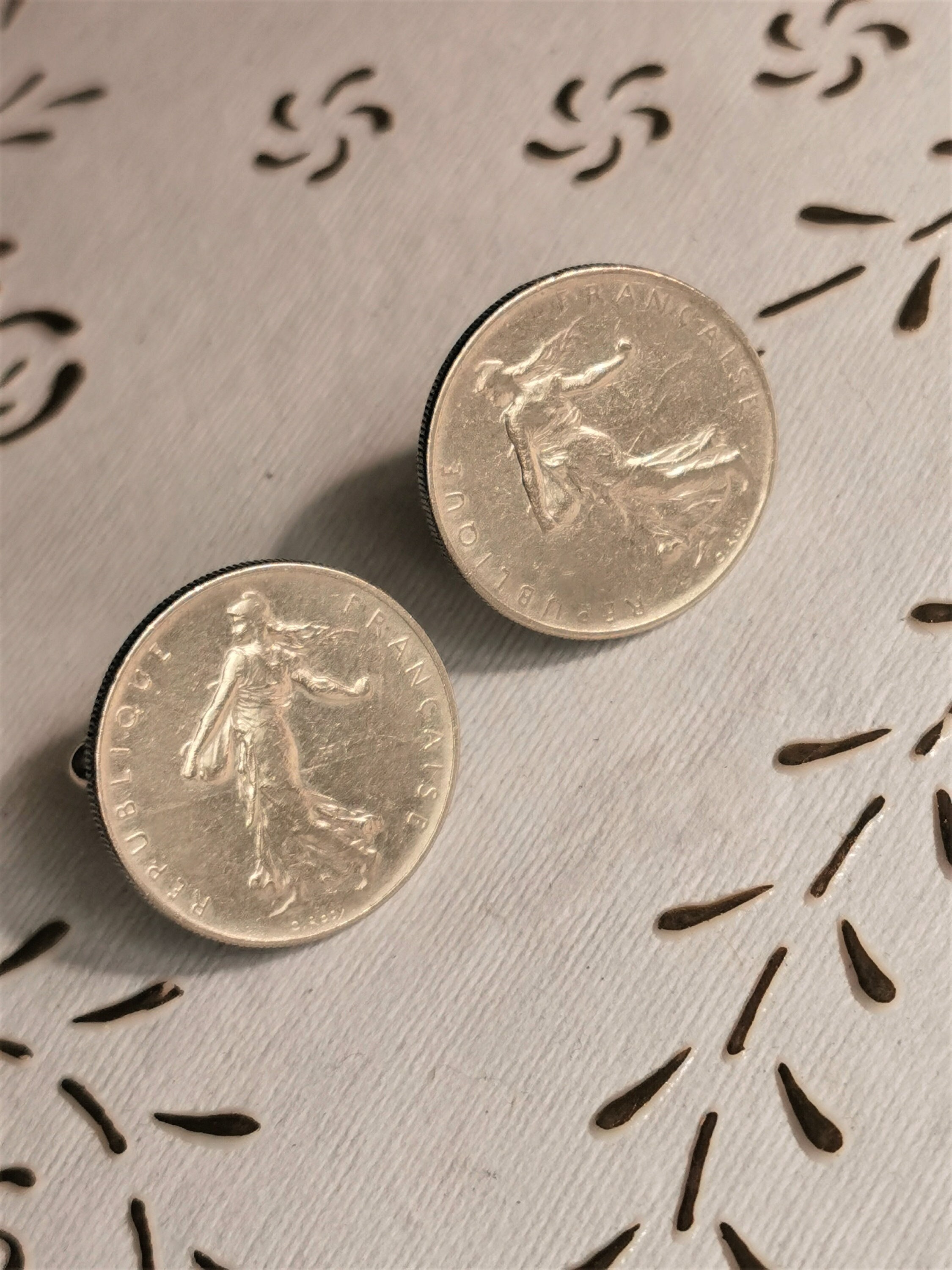 Francs 1969 - Etsy 日本