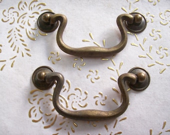 Vintage Italien antike Griff antike Möbel in hoher Qualität. Zama Legierung beschichtet. schattierte bronze.Antikguss. Schubladengriff. Kunst. 421