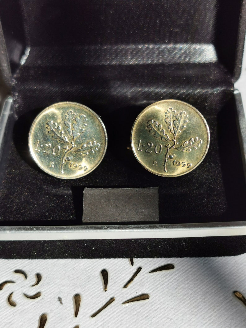 Vintage 1999 Italian Coin Cufflinks Mens Gold Tone.Oak branch, f
