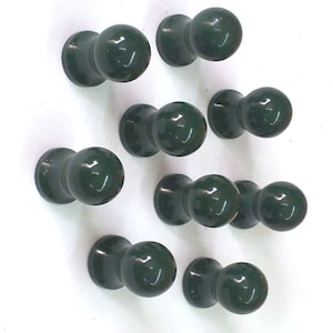 Manopole Italy Brass di alta qualità. manopola in ottone verde laccato.manopola verde.Diam. mm.15, base mm. art. 217