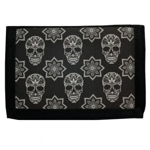 Negro y blanco azúcar cráneo trifold Nylon Cartera