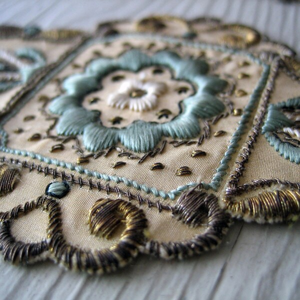 Antique Edwardian Embroidered Applique (Ref: A-5056/1 Box 7)