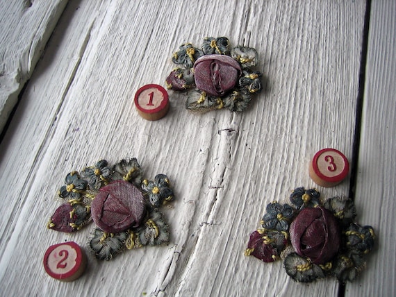 Un Antique métallisé Ribbonwork boîte fleur Applique (Ref : A-5351 boîte Ribbonwork 1) 517f7d Un Antique métallisé Ribbonwork boîte fleur Applique (Ref : A-5351 boîte Ribbonwork 1) 517f7d