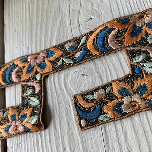 30 Inches Antique Art Deco French Floral Trim with Metallic Thread Accents Main Flower Pale  Orange (Ref: A-6224/601B Box 3)