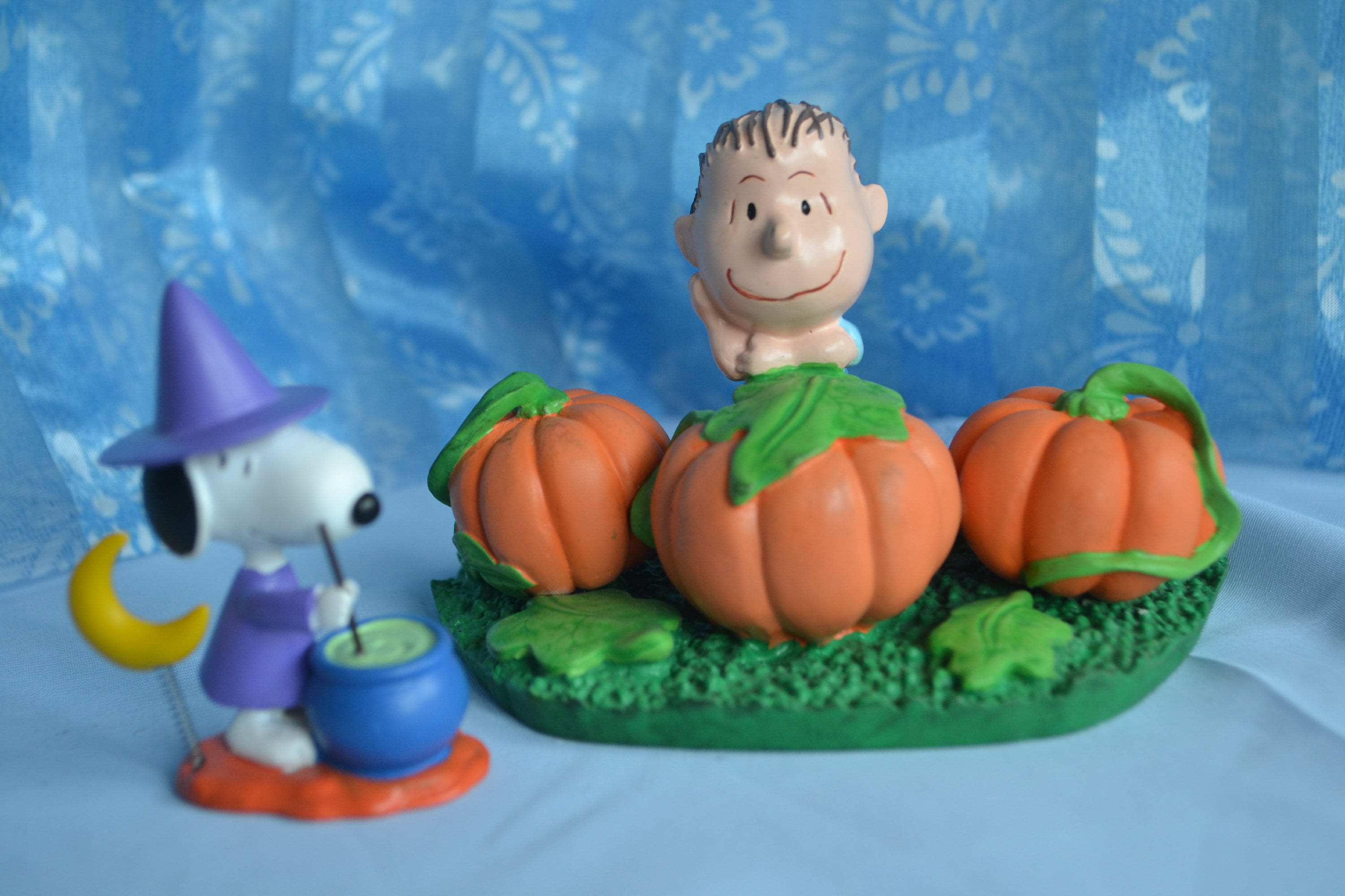 ダンバリーミント　スヌーピー ハロウィン Danbury Mint Peanuts Halloween - Etsy