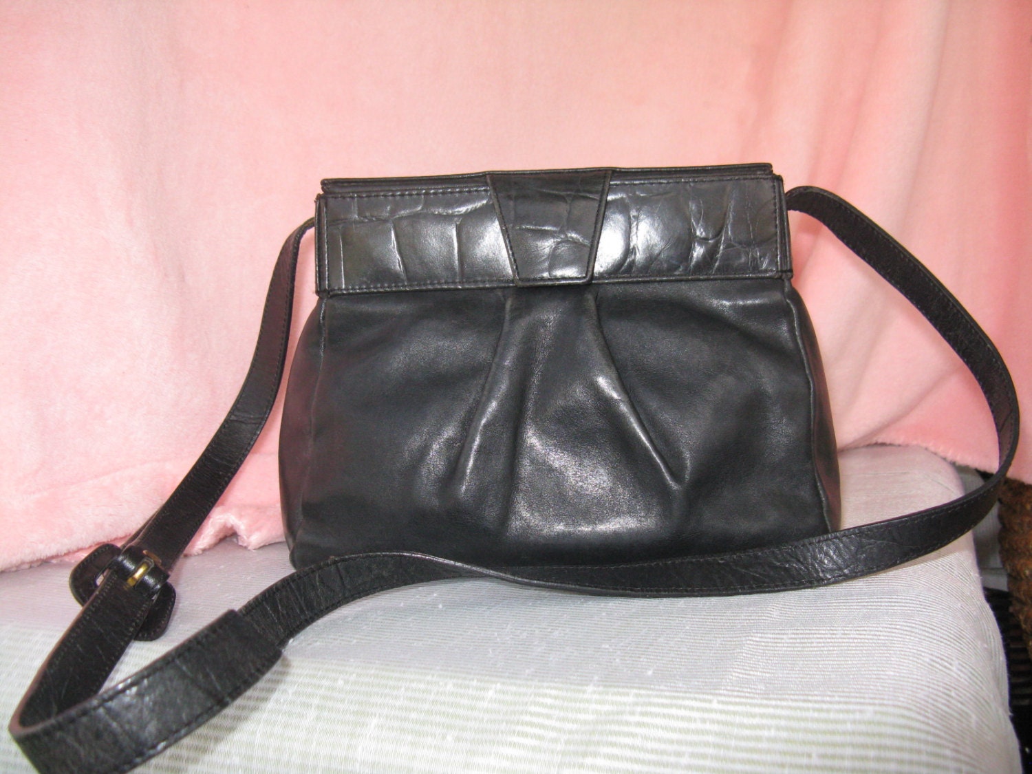 Black Vintage Leather Ginnie Johnanson Box shoulder bag and | Etsy