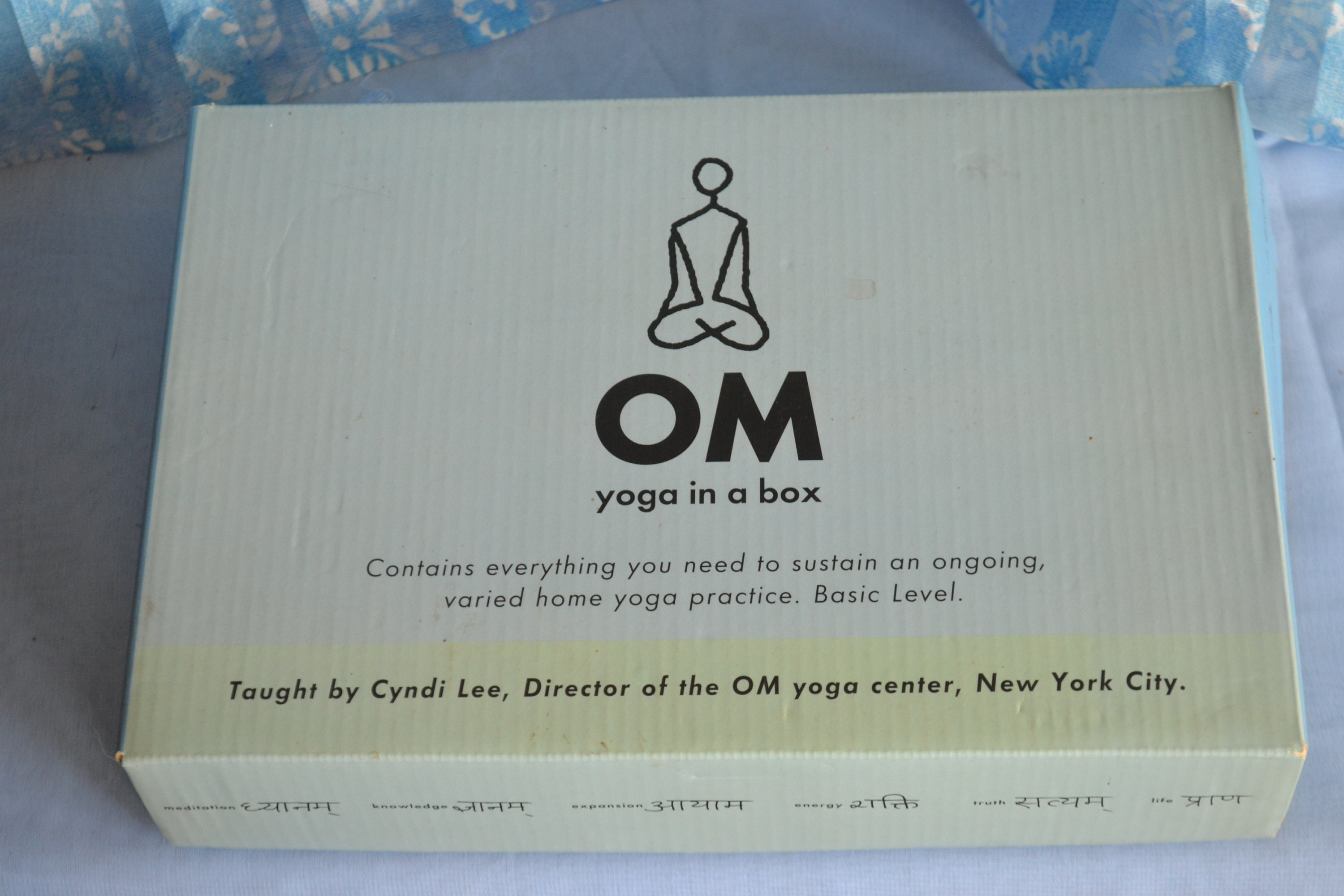 OM Yoga in a Box. All You Need to Sustain an Ongoing, Varied Yoga