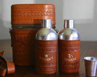 Vintage made in Mexico tooled leather whisky cognac shot glass travel set barware