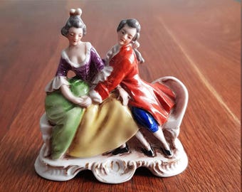 Vintage 1940s Maruyama porcelain French couple in a love embrace figurine made in occupied Japan