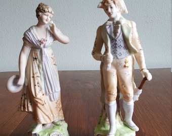 Vintage Kalk Bisque Figurine Couple: Hand-Painted Pastel Decor