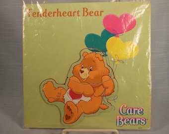Vintage-1983--Care Bear--Puzzle--Miś Tenderheart-8 1/4" x 8 1/4"