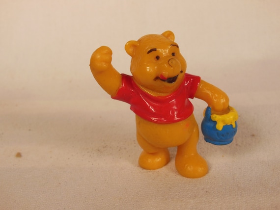 Figurine Vintage Walt Disney - Winnie L'Ourson (Winnie The Pooh) 'Bully' - 4x4 Cm - Occasion - Fabriqué En France