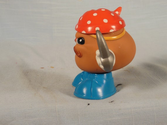 マクドナルドハッピーミールトイポテトヘッドキッズ