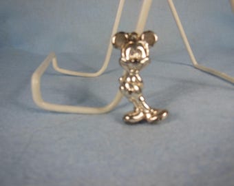 Collar con figura de Mickey Mouse de Walt Disney vintage, dije plateado, 1 3/4" de alto