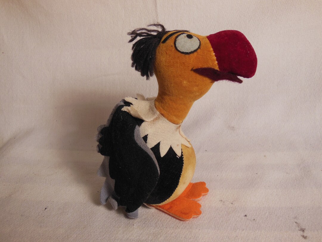 Vintagewalt Disneyvulturejungle Book Figurine6 Tall Etsy