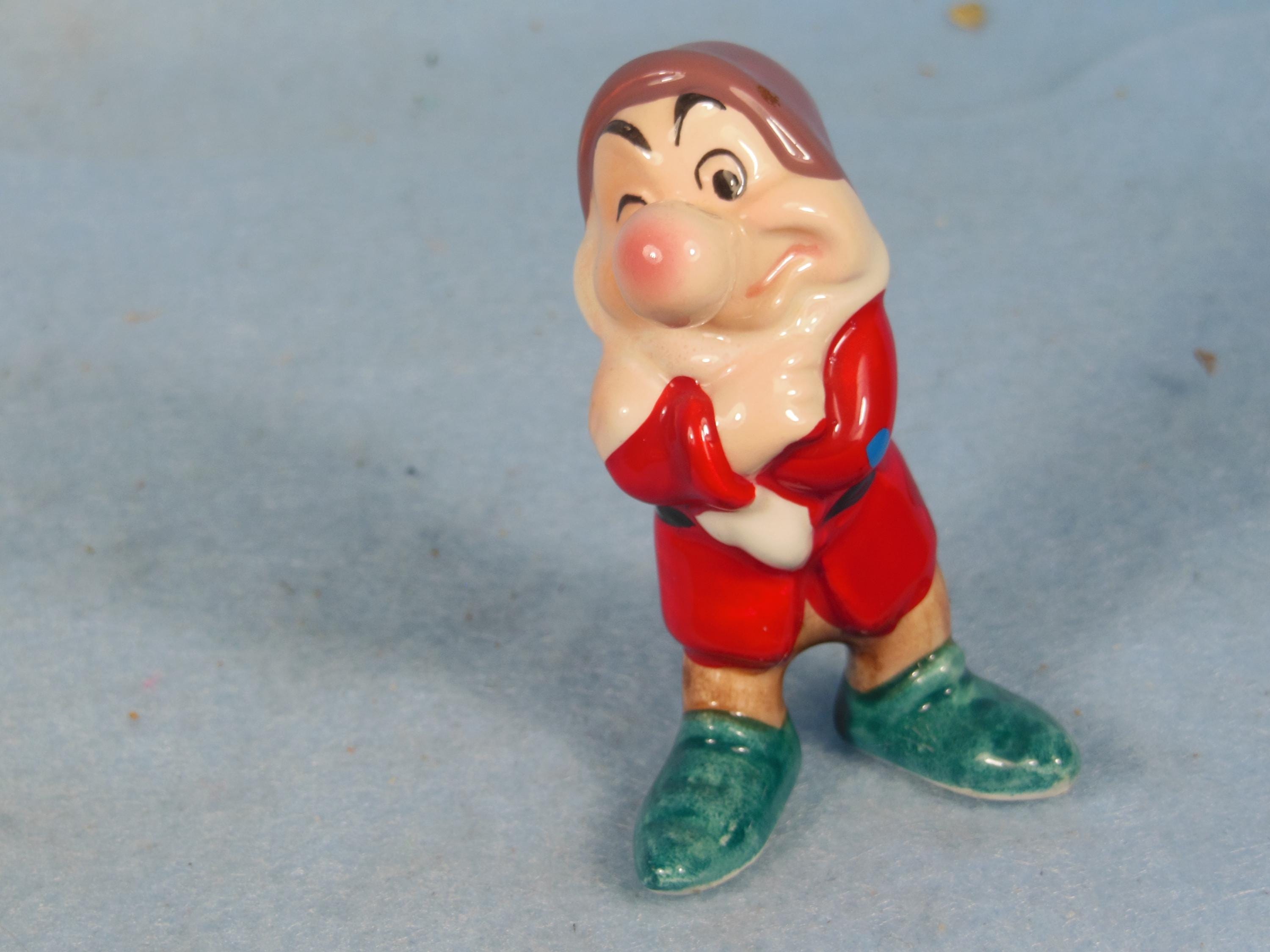 Vintage-disney-productions- Grumpy--ceramic--3