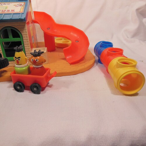 Vintage Fisher Price-# 937 shops Sesame Street Clubhouse-1977-1979-Complete