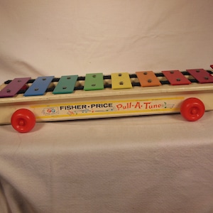 Vintage Fisher Price-# 870--Pull-A-Tune 1969-1977--Xylophone