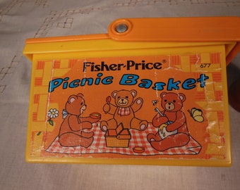 Vintage-Fisher Price-1975-1979-Picnic Basket-Complete Number 677