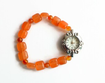 Reloj elástico con pulsera de cuentas de cornalina, reloj con piedras preciosas naranjas, reloj de pulsera para mujer, reloj único de cornalina, reloj único en su tipo