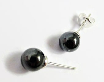 Praesidium Hematite Earrings Small