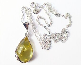 Collier de larme d'ambre de citron, bijoux uniques, bijoux d'ambre d'argent, cadeau d'ambre baltique de citron, collier d'ambre adulte, pendentif de larme