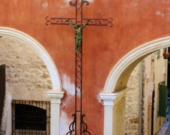 South of France: Crucifix