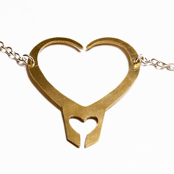 Collar colgante trickster's Heart Loki'd Hiddlestoners