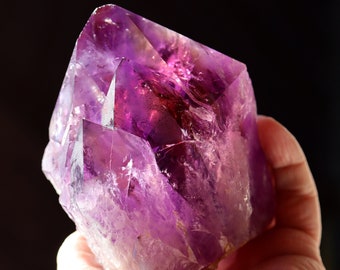 Amethyst crystal with multiple terminations. Nice color. Anahi Mine, La Gaiba, district, Ángel Sandoval Province, Santa Cruz, Bolivia