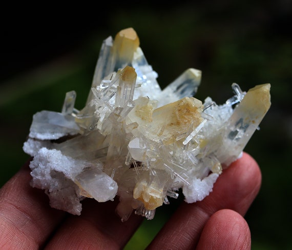 Quartz crystals with Halloysite inclusions. Cabiche, Quiana, Boyaca Dept., Colombia. See the video