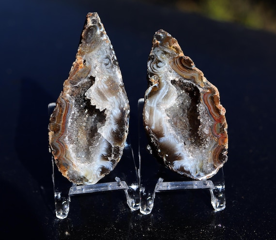 Choice Tabasco geode pair. Natural with polished face. Tabasco, Zacatecas, Mexico