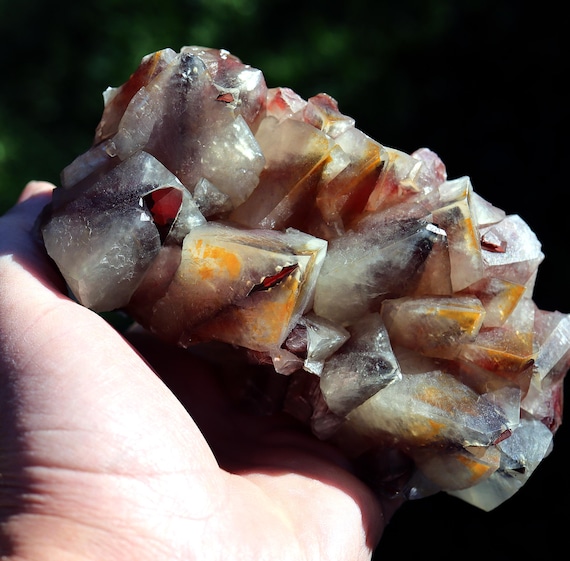 Mariposa (butterfly) calcite with Hematite. Buena Tierra Mine, Santa Eulalia District, Chihuahua, Mexico