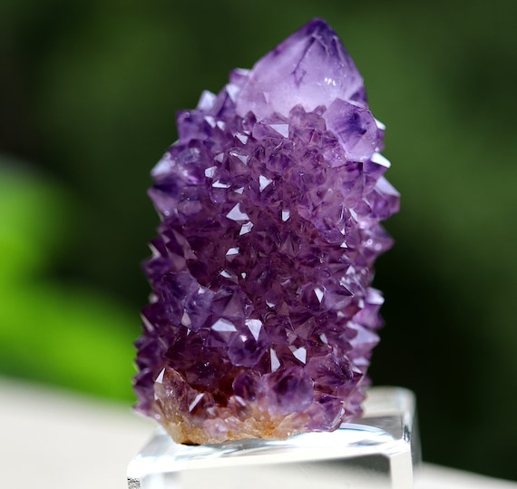 Amethyst crystal. Complete all around. Boekenhouthoek, Mpumulanga Prov., Republic South Africa. No damage. Mined 2001. 58.4 grams