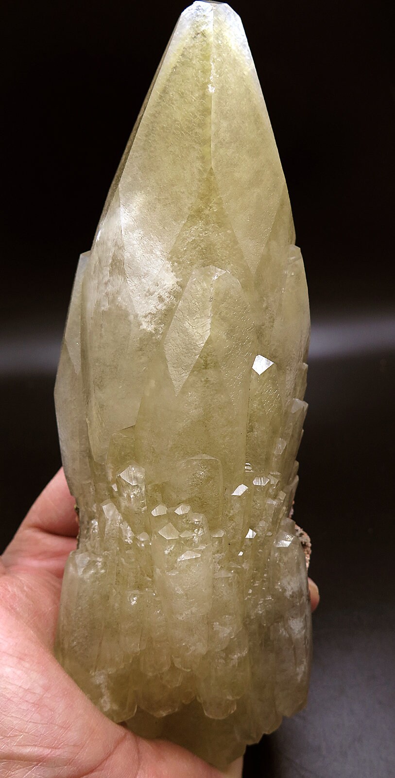 A Classic 8 inch Phantom Calcite complete all around with perfect