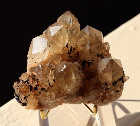 Natural Kundalini Citrine crystal cluster, Congo. Excellent color and form. 4.5 inch across