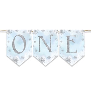 banderín con copos de nieve azules, banderín para el primer cumpleaños de Winter Onederland, banderín de cumpleaños con copos de nieve azules, una bandera, descarga instantánea, WBWL