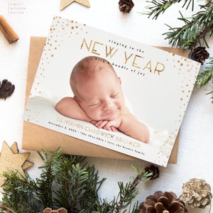 Anúncio de nascimento de ano novo, cartão de toque de ano novo, primeiro natal, anúncio de nascimento moderno, cartão de ano novo para impressão e edição